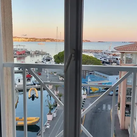 Hirondelle Port *