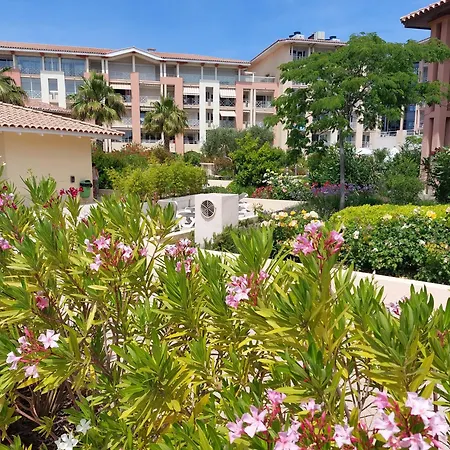 Boutique Hirondelle Port Apartman *