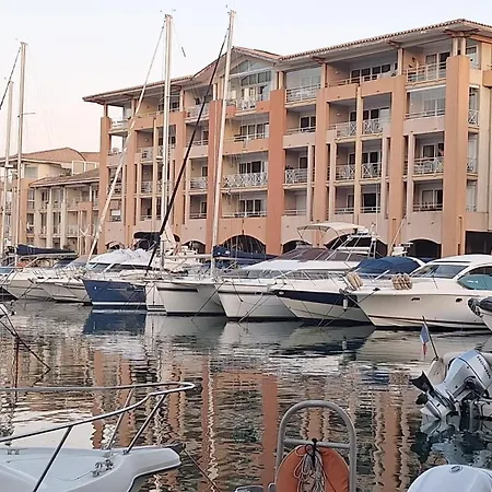 Boutique Hirondelle Port Apartman Fréjus